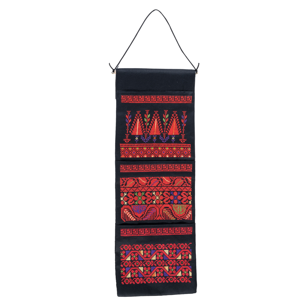 Embroidered Wall-hanging Pockets 