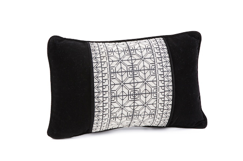 Velvet Pillow (Black/White)